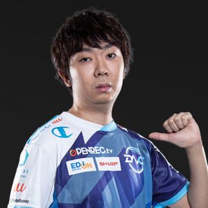 Kazu (鈴木 和太)
